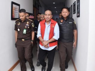 Korupsi Proyek Pasar, Mantan Pj Bupati Bandung Barat Ditahan