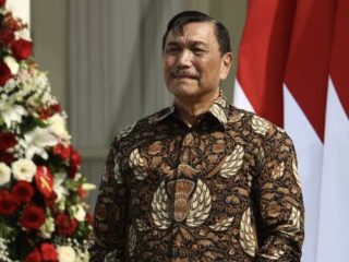 Masuk Pemerintahan Prabowo, Luhut Dilantik Jadi Ketua Dewan Ekonomi Nasional