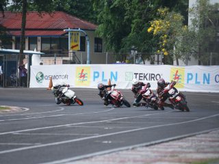 Gaspol! PLN - Kementerian ESDM Sukses Gelar Balap Motor Listrik Konversi Putaran II di Bogor