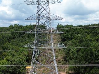 Kebut Stringing SUTT 150 kV Maloy - Talisayan, Cara PLN UIP KLT Maknai Sumpah Pemuda dan Hari Pahlawan