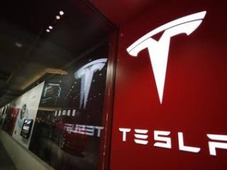 Empat Orang Tewas dalam Insiden Terbakarnya Mobil Tesla